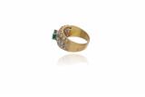 Anello con diamanti e smeraldo - Asta Preziosi Anello con diamanti e smeraldo - Asta Preziosi
