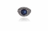 Anello con zaffiro e diamanti - Asta Preziosi Anello con zaffiro e diamanti - Asta Preziosi