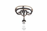 Spilla in stile liberty con perla e diamanti - Asta Preziosi Spilla in stile liberty con perla e diamanti - Asta Preziosi