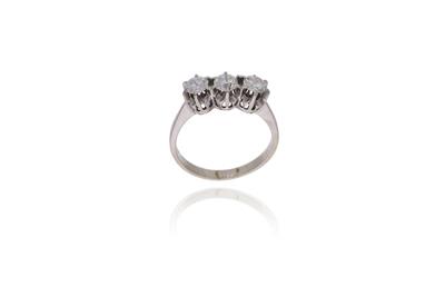 Anello con diamanti - Asta Preziosi Anello con diamanti - Asta Preziosi