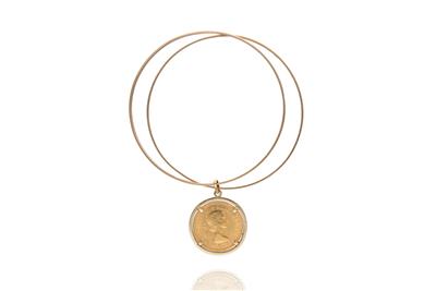 Bracciale con Sterlina - Asta Preziosi Bracciale con Sterlina - Asta Preziosi