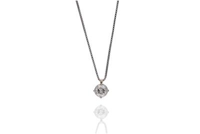 Collana con diamante - Asta Preziosi Collana con diamante - Asta Preziosi