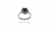 Anello con zaffiro e diamanti - Asta Preziosi Anello con zaffiro e diamanti - Asta Preziosi