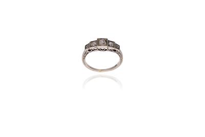 Anello con diamanti - Asta Preziosi