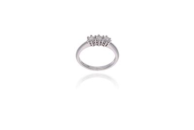 Anello con diamanti - Asta Preziosi