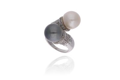 Anello con diamanti e perle - Asta Preziosi