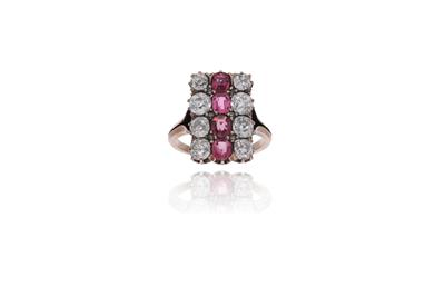Anello con diamanti e spinelli rosa - Asta Preziosi