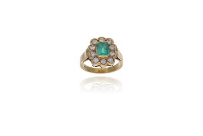 Anello con smeraldo e diamanti - Asta Preziosi