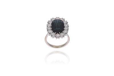 Anello con zaffiro e diamanti - Asta Preziosi
