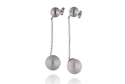 Paio di orecchini con perle Mari del Sud - Asta Preziosi