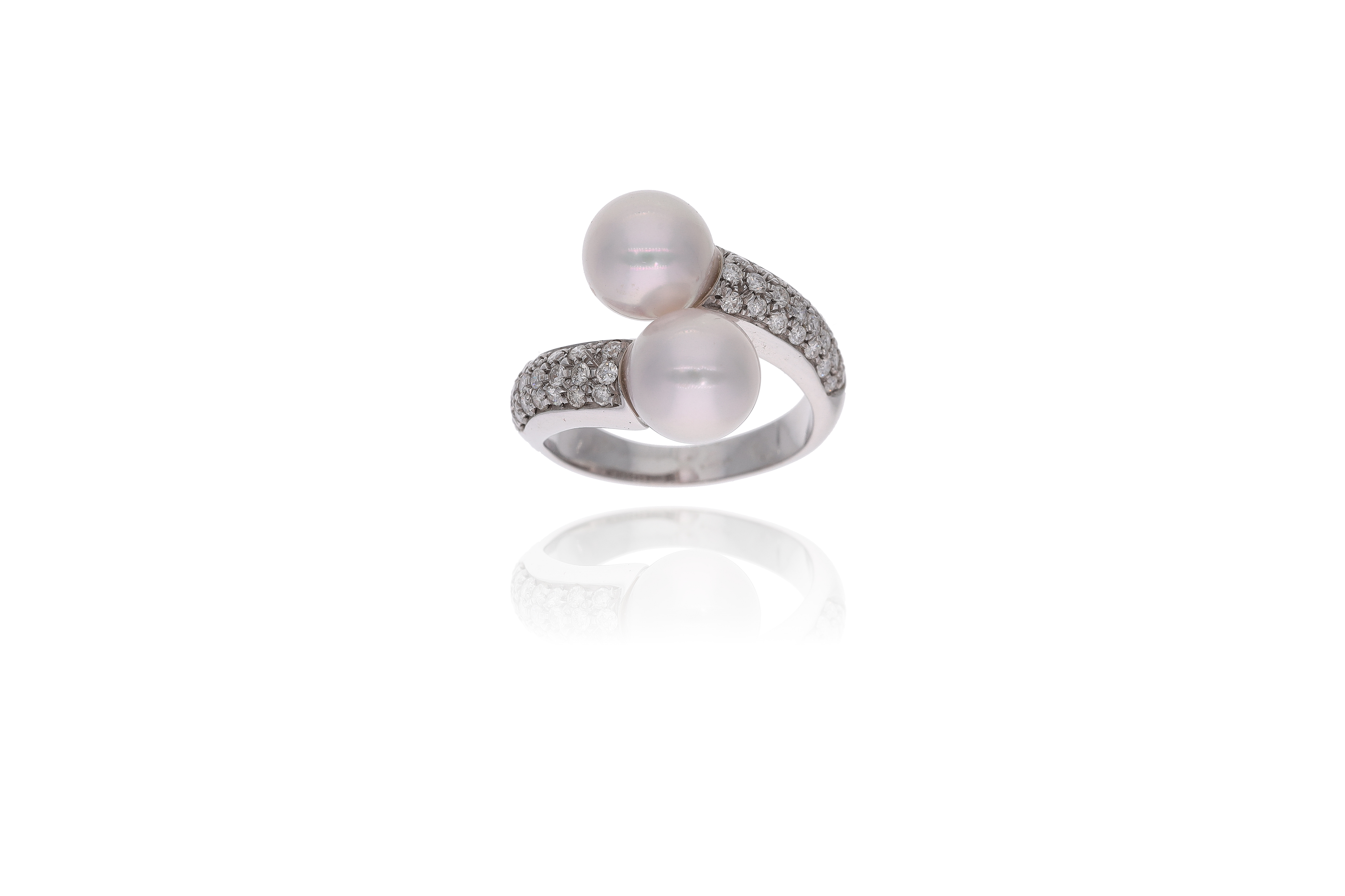 Anello con perle e diamanti - Asta Preziosi