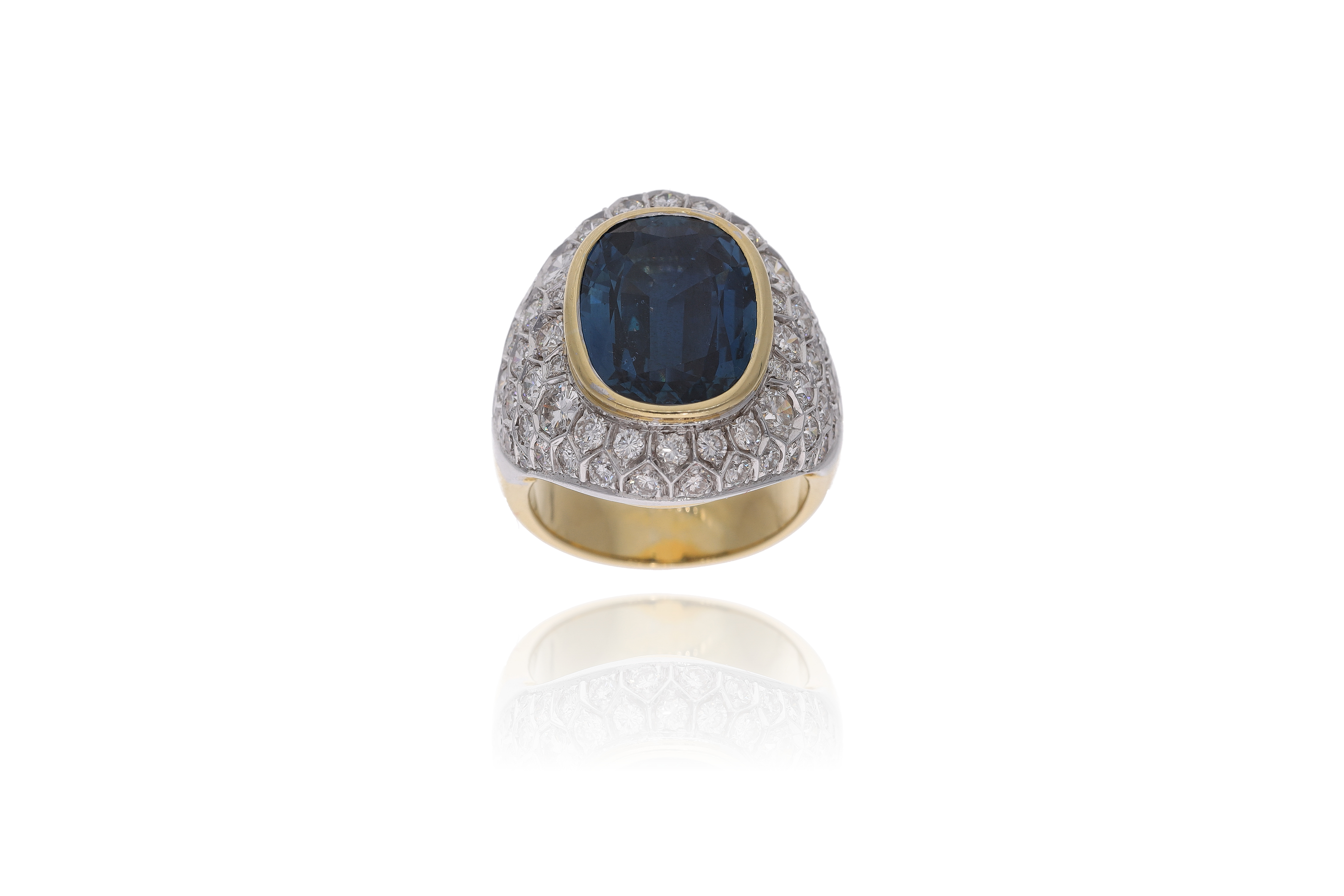 Anello con zaffiro e diamanti - Asta Preziosi