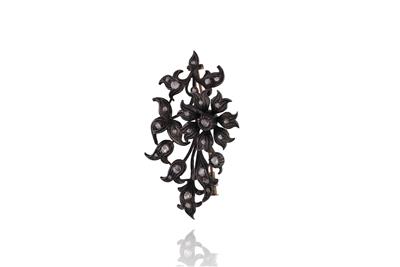Spilla con diamanti - Asta Preziosi Spilla con diamanti - Asta Preziosi