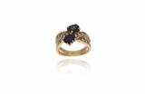 Anello con zaffiri e diamanti - Asta Preziosi Anello con zaffiri e diamanti - Asta Preziosi