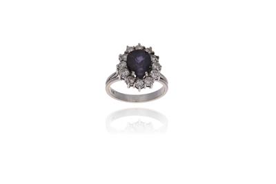 Anello con corindone e diamanti - Asta Preziosi Anello con corindone e diamanti - Asta Preziosi