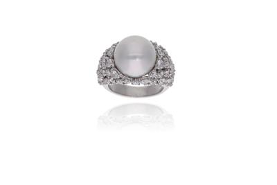 Anello con diamanti e perla Mari del Sud - Asta Preziosi Anello con diamanti e perla Mari del Sud - Asta Preziosi