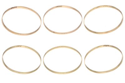 Sei bracciali in oro - Asta Preziosi