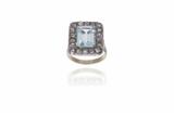 Anello con acquamarina e diamanti - Asta Preziosi Anello con acquamarina e diamanti - Asta Preziosi