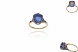 Anello con zaffiro e diamanti - Asta Preziosi Anello con zaffiro e diamanti - Asta Preziosi