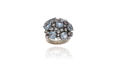 Anello con acquemarine e diamanti - Asta Preziosi Anello con acquemarine e diamanti - Asta Preziosi