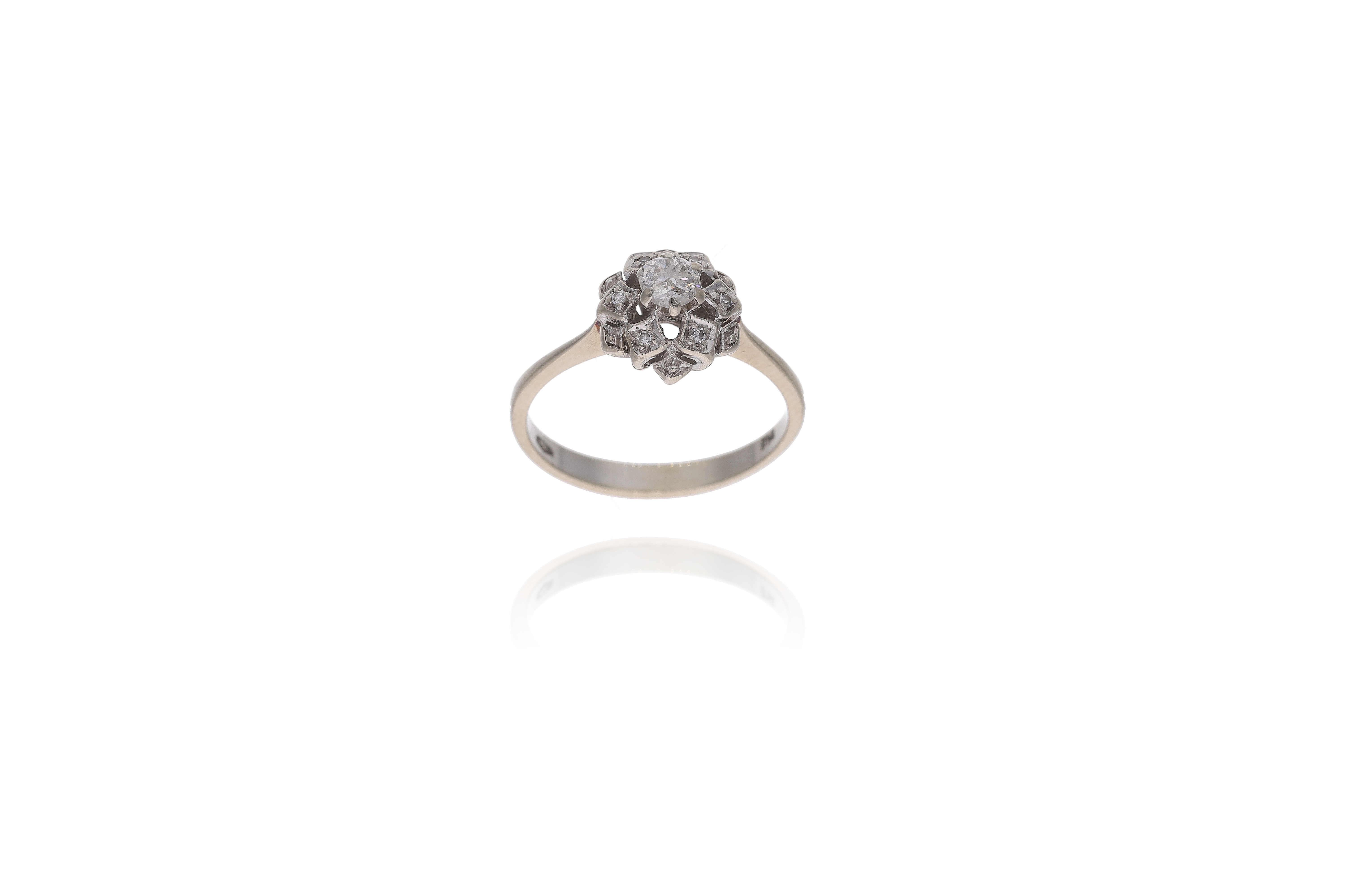 Anello con diamanti - Asta Preziosi