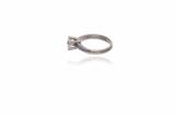 Anello con diamante - Asta Preziosi