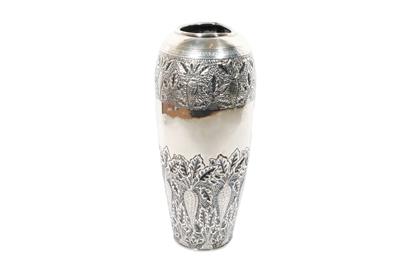 Vaso in argento - Asta Preziosi Vaso in argento - Asta Preziosi