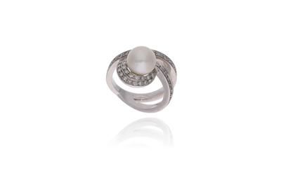 Anello con perla e diamanti - Asta Preziosi
