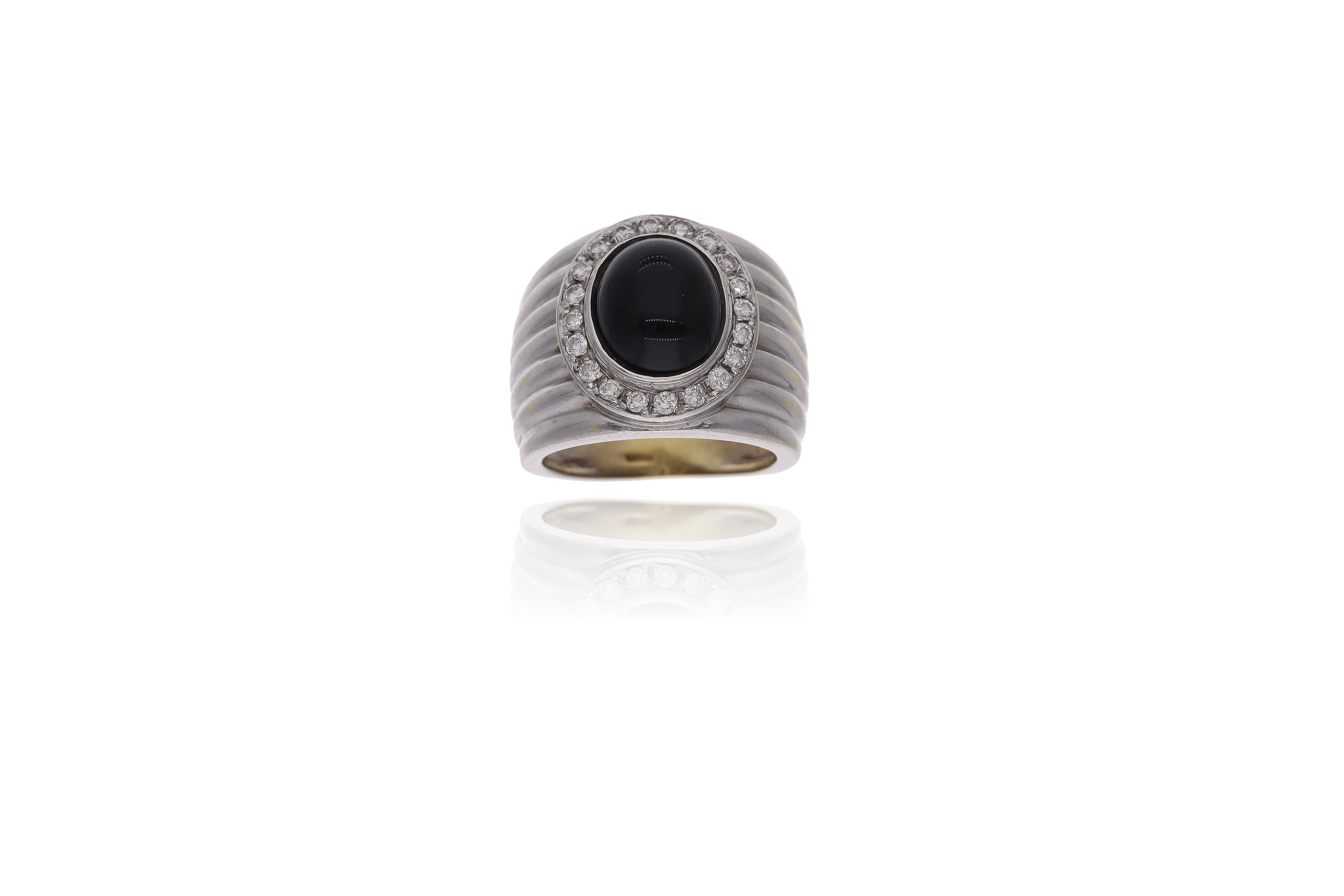 Anello con pietra e diamanti - Asta Preziosi