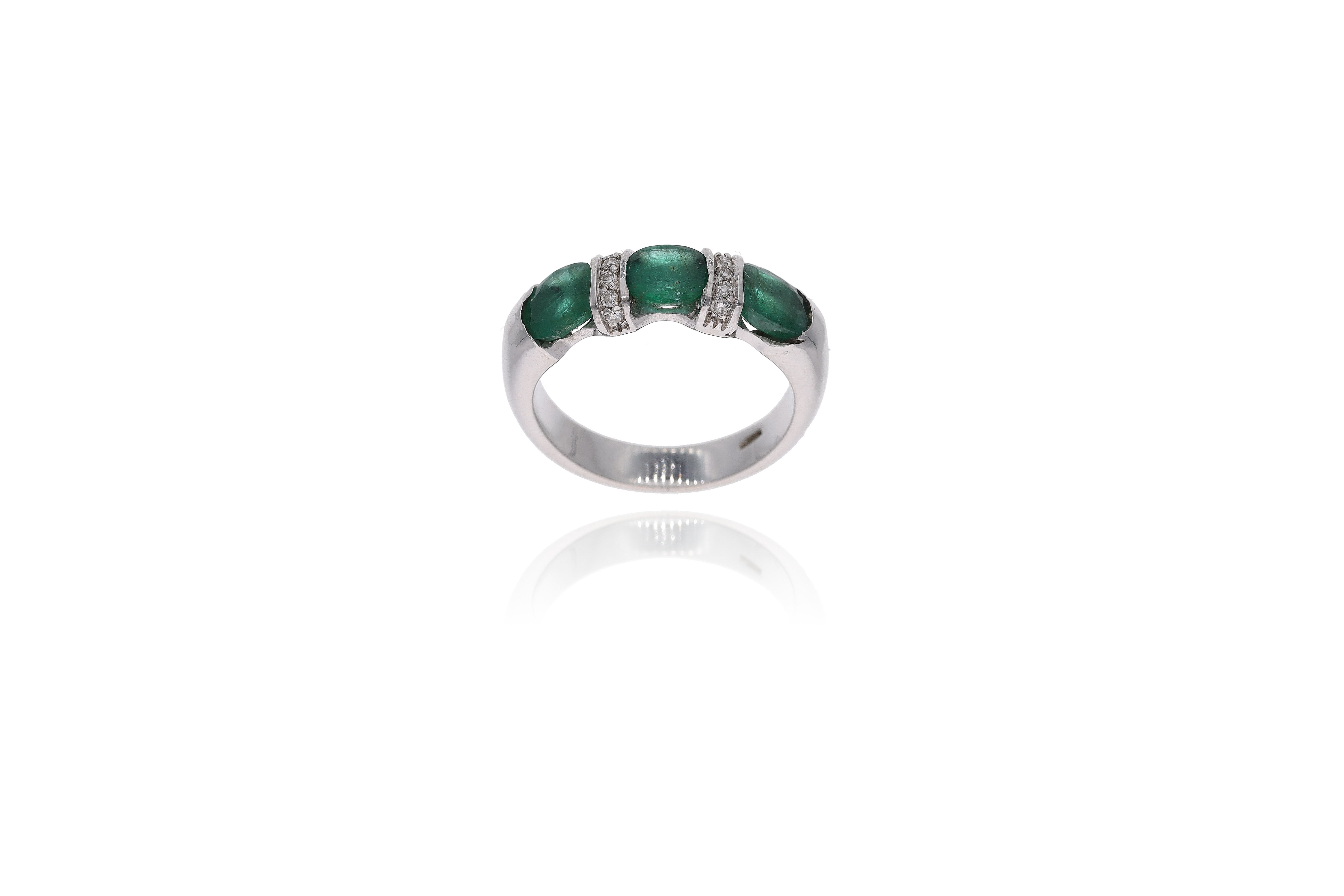 Anello con smeraldi - Asta Preziosi