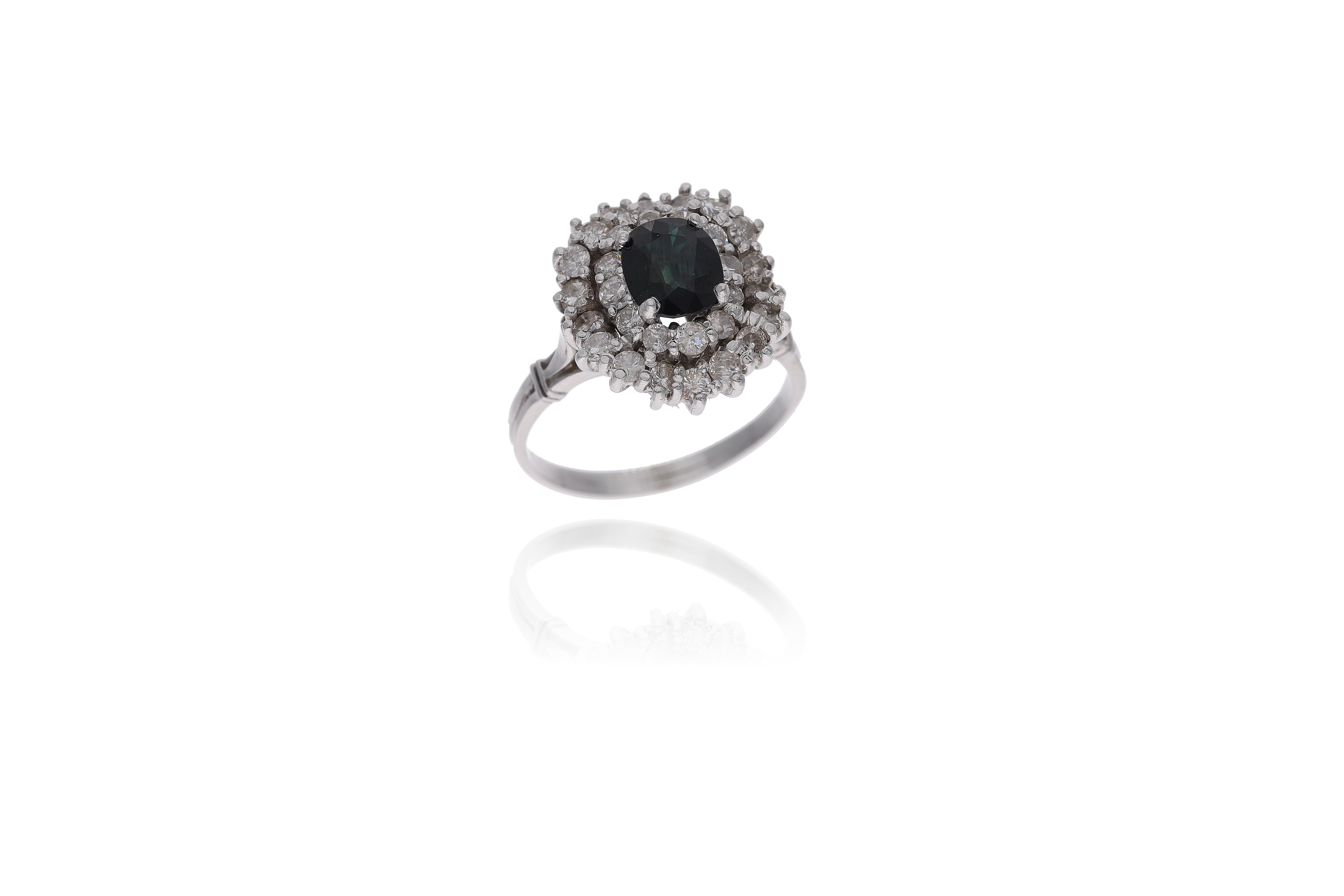 Anello con zaffiro e diamanti - Asta Preziosi