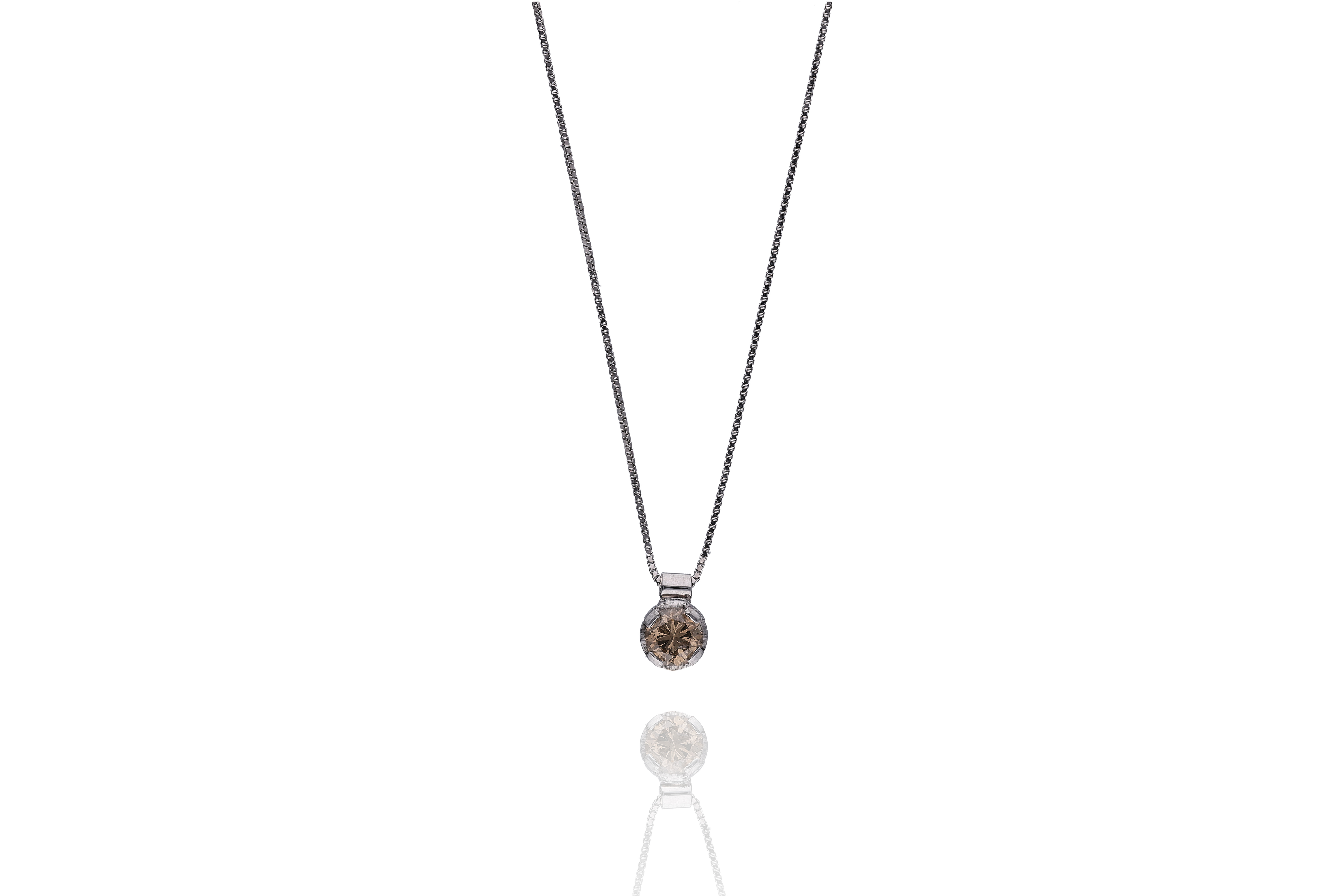 Collana con diamante brown - Asta Preziosi