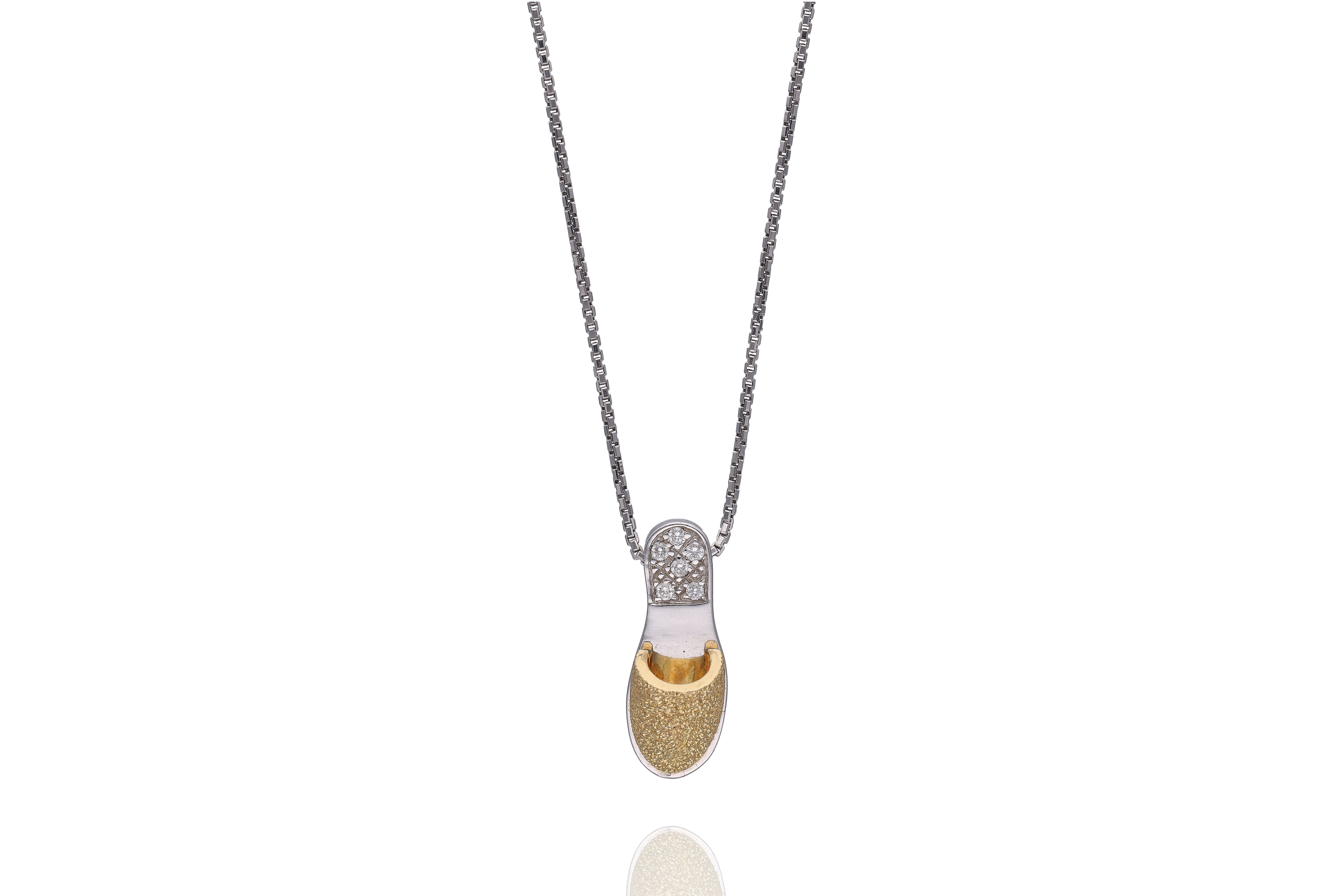 Collana e ciondolo con diamanti - Asta Preziosi