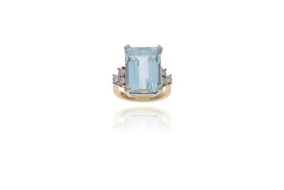Anello con acquamarina e diamanti - Asta Preziosi Anello con acquamarina e diamanti - Asta Preziosi