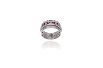 Anello con diamanti e rubini - Asta Preziosi Anello con diamanti e rubini - Asta Preziosi