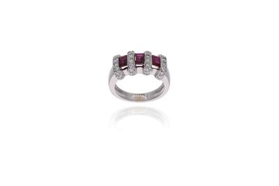 Anello con rubini e diamanti - Asta Preziosi