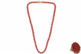 Anello con corallo e collana di coralli - Asta Preziosi