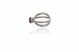 Anello con diamanti e pietra - Asta Preziosi