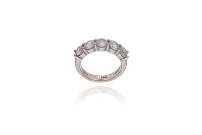 Anello con diamanti - Asta Preziosi Anello con diamanti - Asta Preziosi