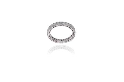 Anello con diamanti - 