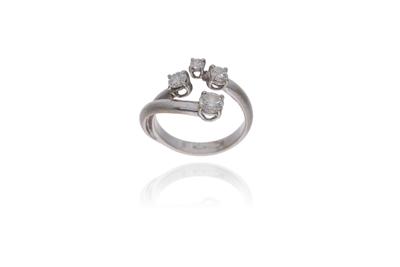 Anello con diamanti - 