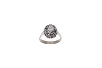 Anello con diamanti - 