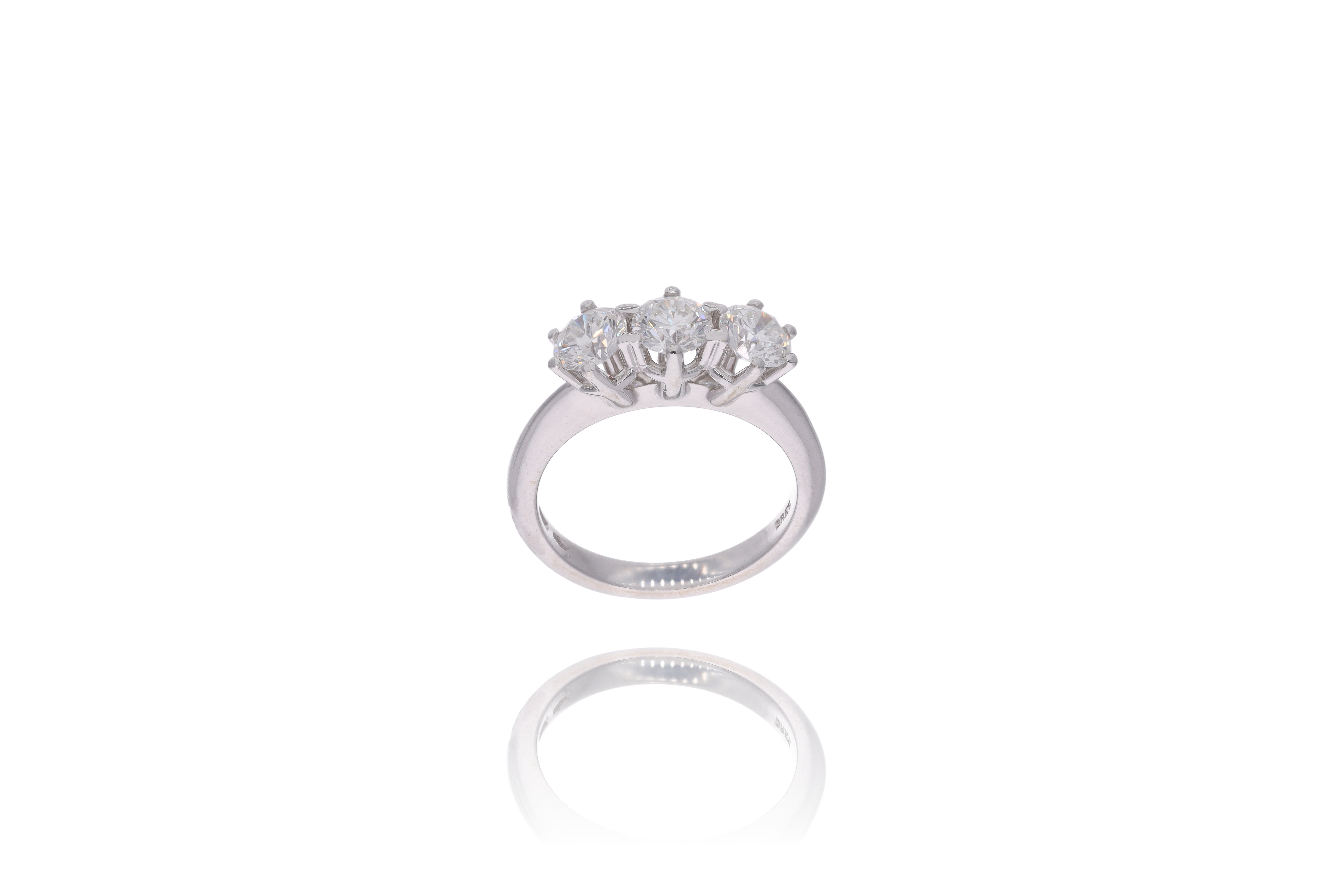 Anello con diamanti - Speciale di Natale