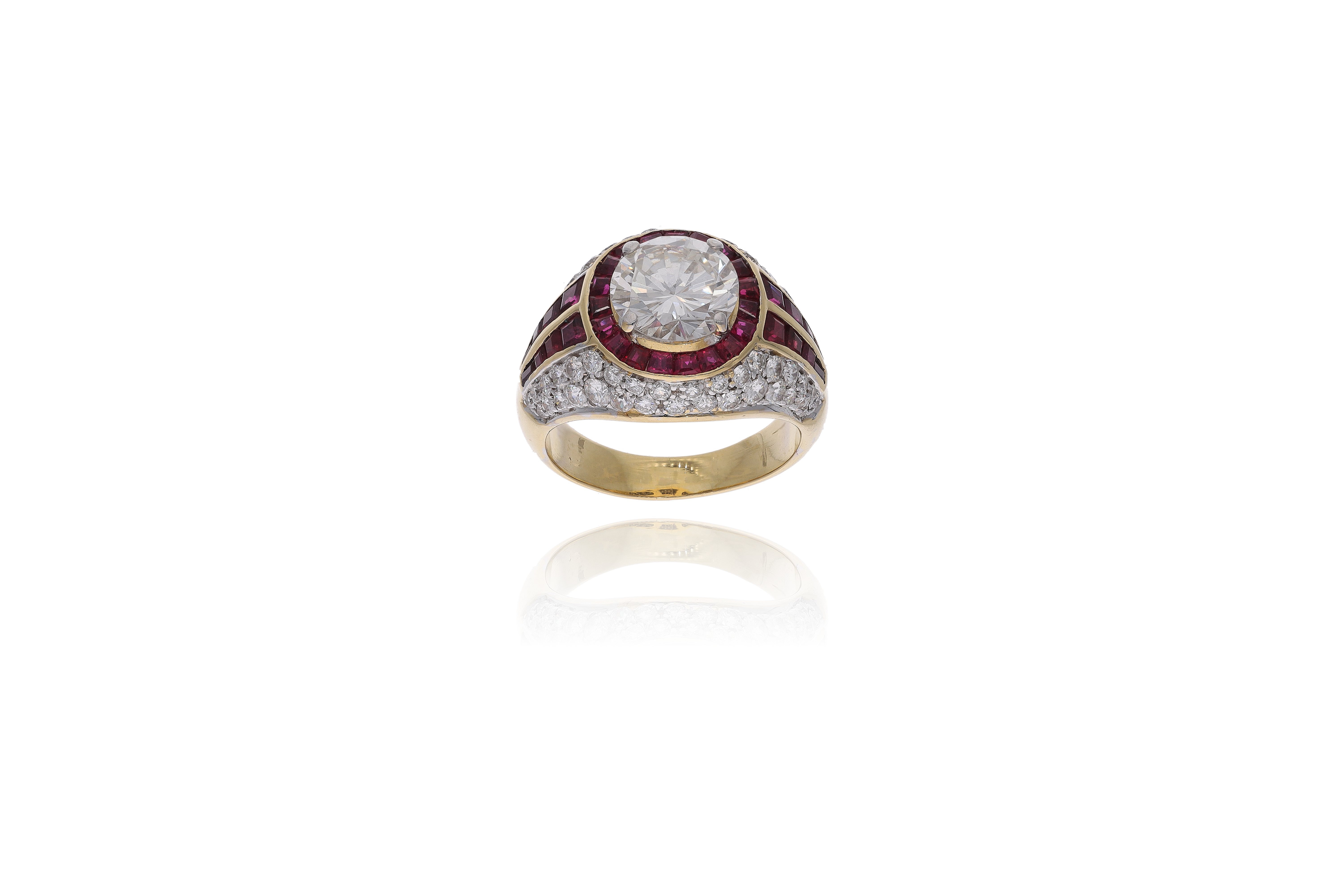Anello con diamanti e rubini, realizzato in oro giallo 750 - Speciale di Natale