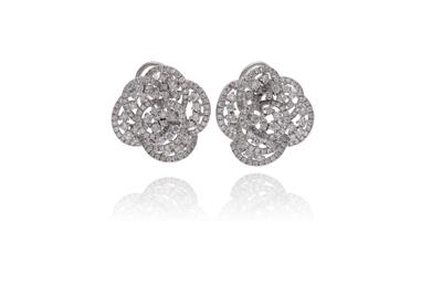 Paio di orecchini con diamanti - Speciale di Natale Paio di orecchini con diamanti - Speciale di Natale