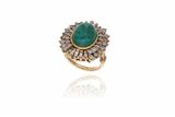 Anello con smeraldo e diamanti - Speciale di Natale Anello con smeraldo e diamanti - Speciale di Natale