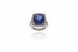 Anello con zaffiro e diamanti - Speciale di Natale Anello con zaffiro e diamanti - Speciale di Natale