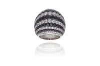 Crivelli, anello con diamanti e diamanti neri - Asta Grandi Firme Crivelli, anello con diamanti e diamanti neri - Asta Grandi Firme