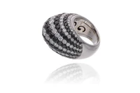 Crivelli, anello con diamanti e diamanti neri - Asta Grandi Firme Crivelli, anello con diamanti e diamanti neri - Asta Grandi Firme