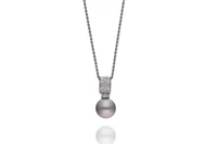 Salvini, collana con ciondolo con diamanti e perla - Asta Grandi Firme Salvini, collana con ciondolo con diamanti e perla - Asta Grandi Firme